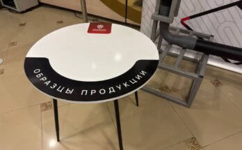 Брендированный стол