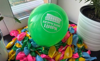 Печать логотипа Цирка на шарах