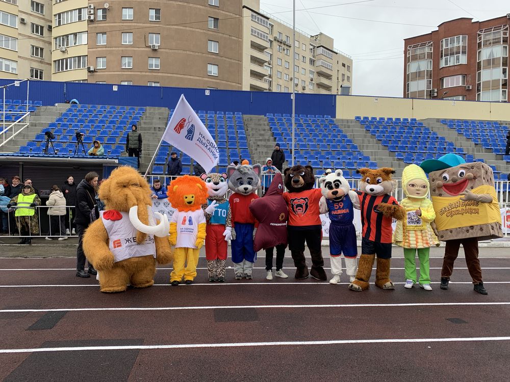 Забег в ростовых костюмах