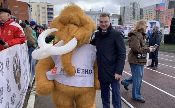 Забег в ростовых костюмах в Перми