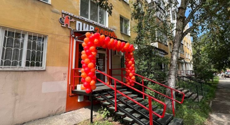 Оформили Пивзавод 59 гирляндами из воздушных шаров