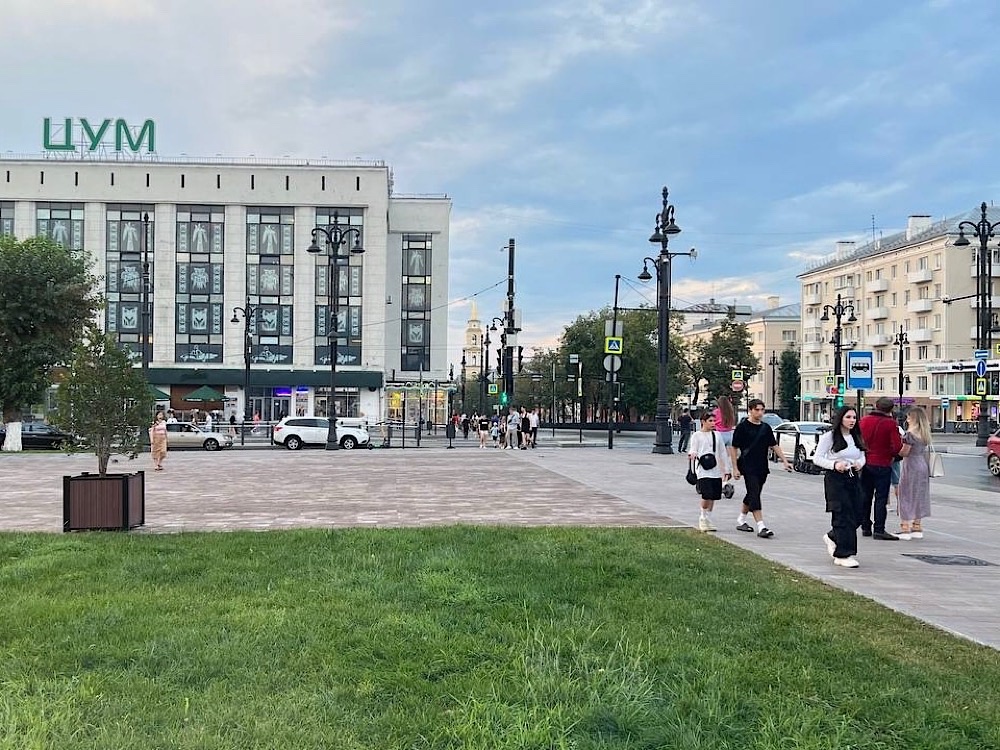 Перекресток Ленина - Комсомольский проспект
