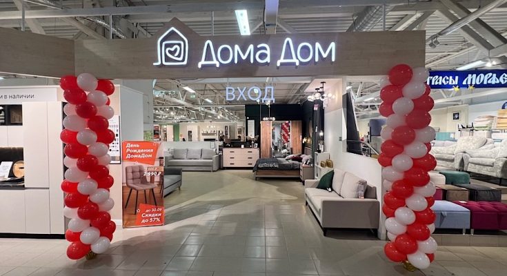 Оформили магазины Дома Дом воздушными шарами