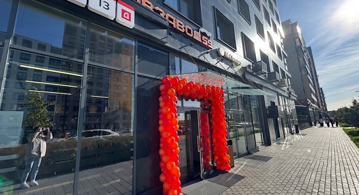Оформили магазин Пивзавод воздушными шарами в Перми
