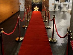 Прокат красной ковровой дорожки в Перми